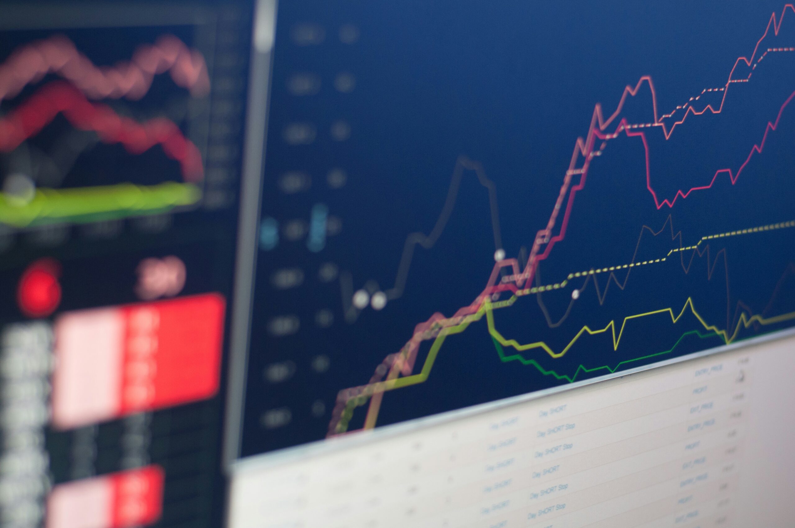 découvrez le monde du forex trading et apprenez les bases pour investir sur le marché des changes avec notre guide complet.