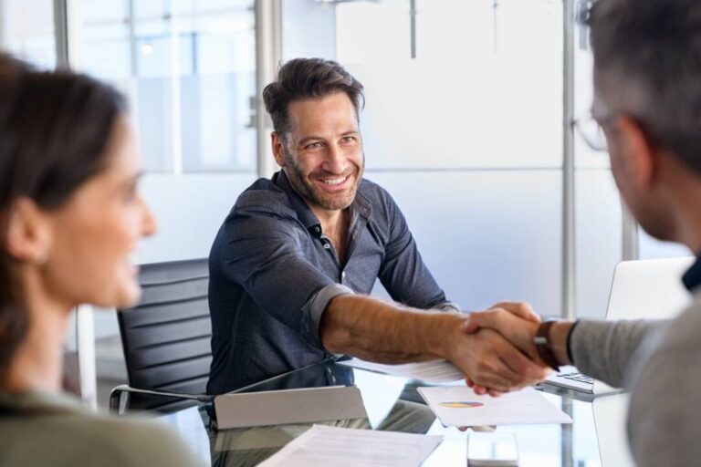 comment-choisir-la-meilleure-fiche-conseil-assurance-pour-votre-entreprise
