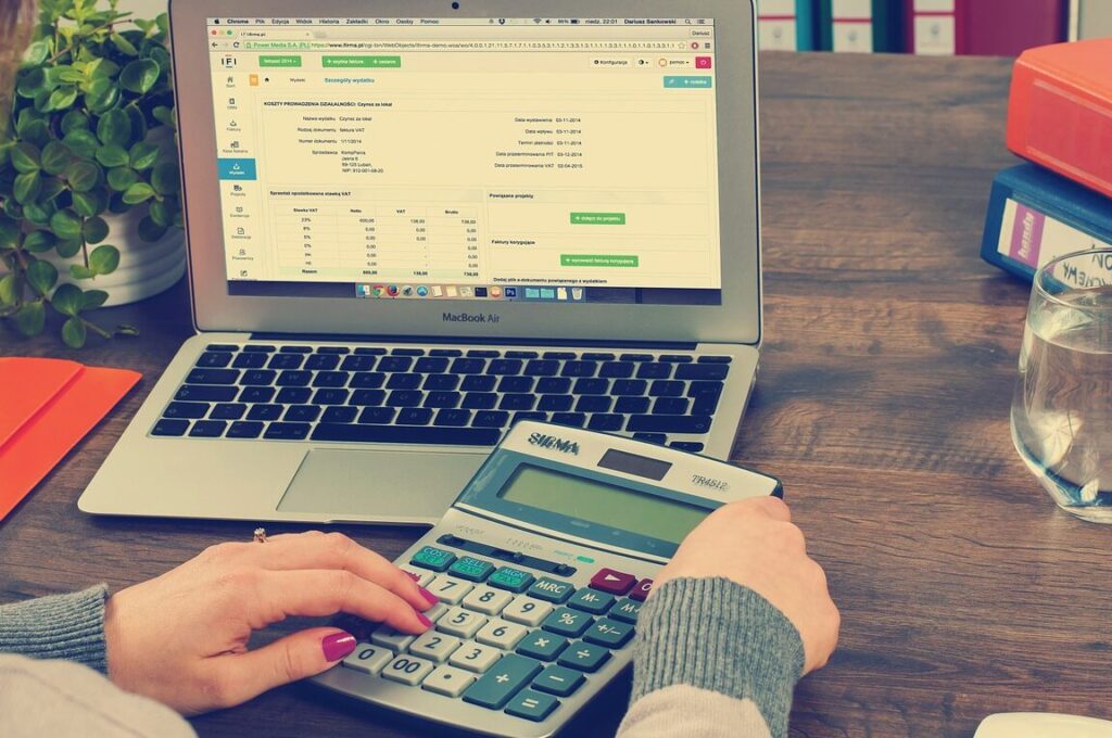 Comment s’en sortir quand on est à découvert de 2000 euros ?
