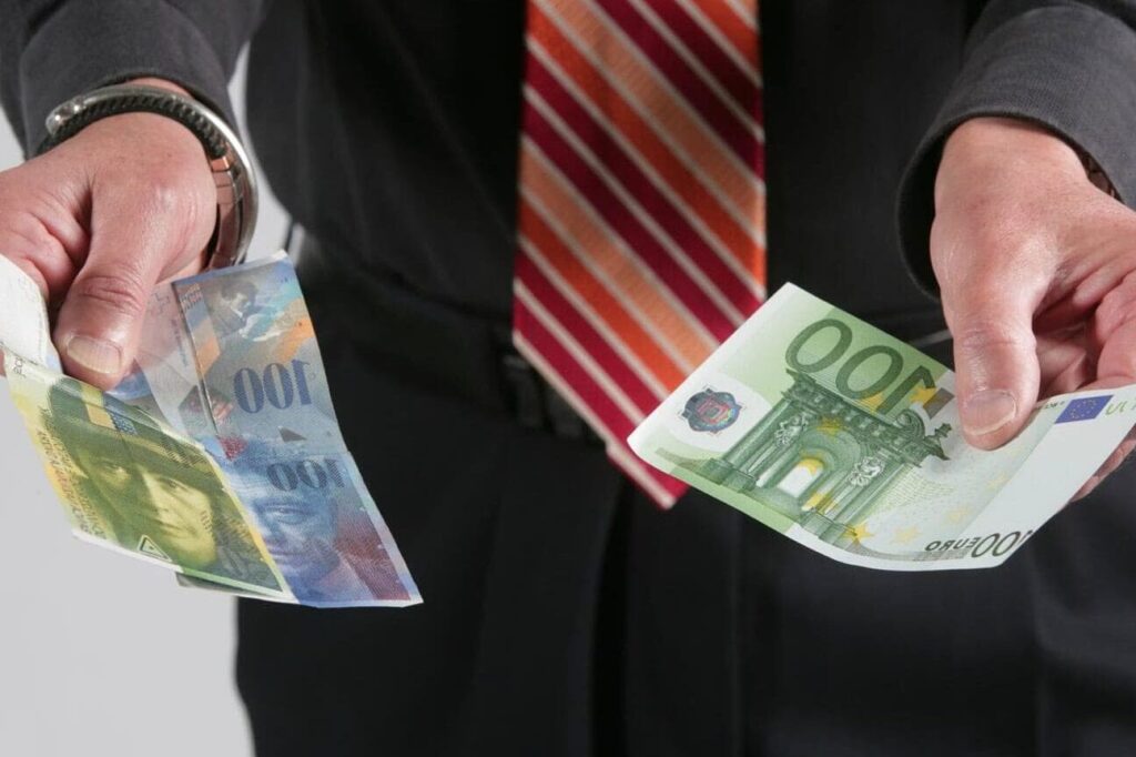 Comment la monnaie portugaise a évolué avant l’adoption de l’euro ?