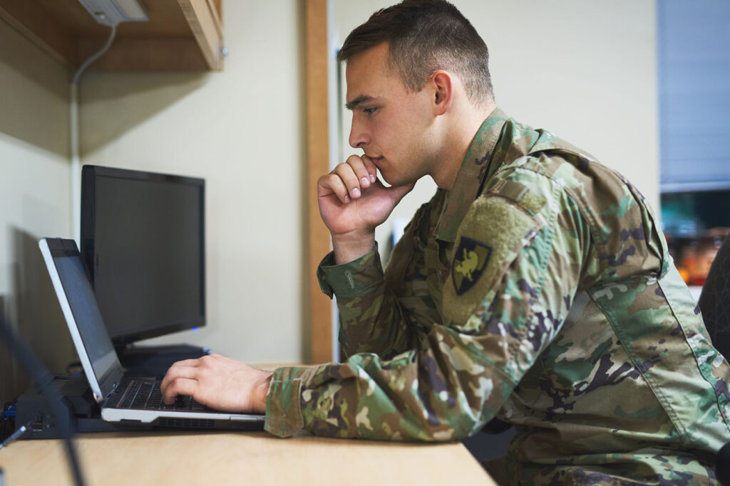 Comment optimiser le rachat de points Ircantec pour les militaires ?