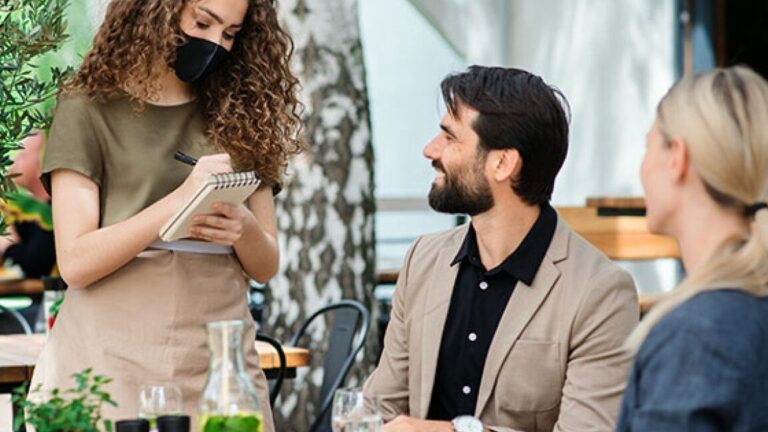 comment-optimiser-le-recrutement-en-cdd-pour-lete-des-juin